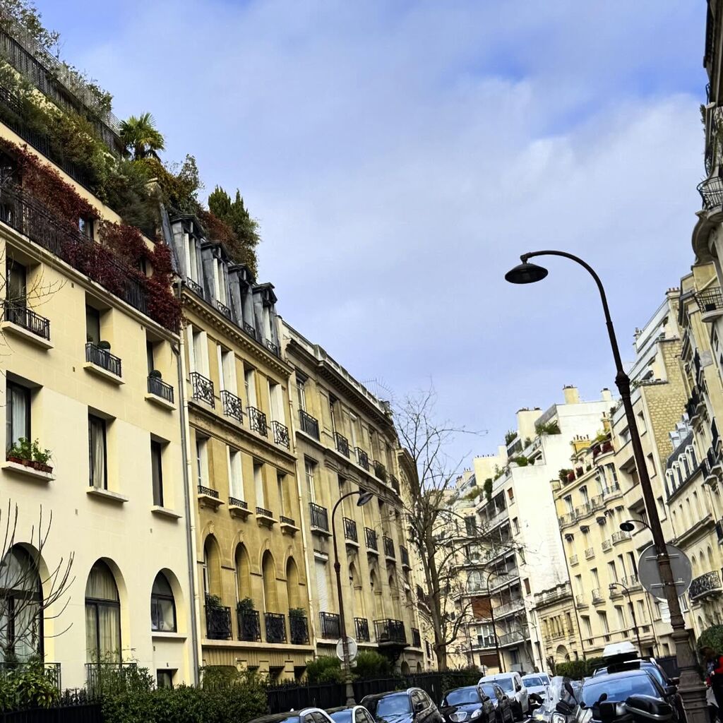 mission du jour remise en route dun macbook air. nettoyage de lordinateur et synchronisation icloud